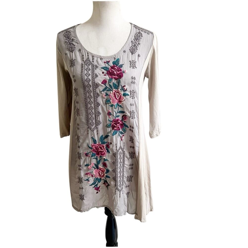 Johnny Was Mishka Rose Floral Embroidered Tunic Top Beige Size Small